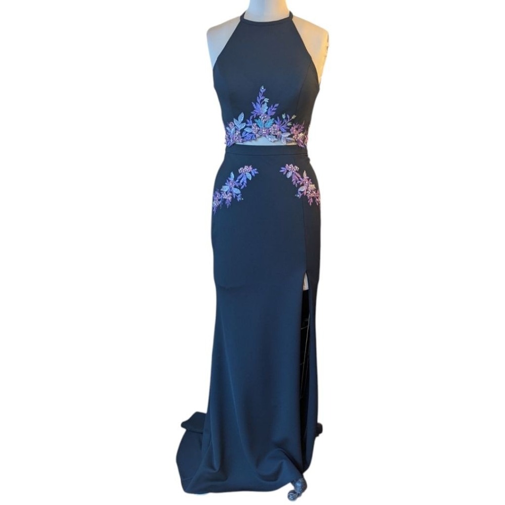Jovani Two Piece Gown Black Floral Beaded Halter Neck Sz 2 Formal Gala Mermaid